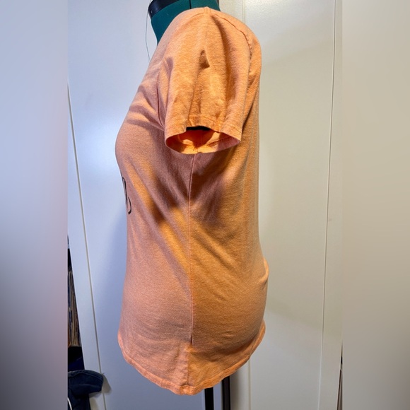 Halloween graphic tee size L - Picture 2 of 4